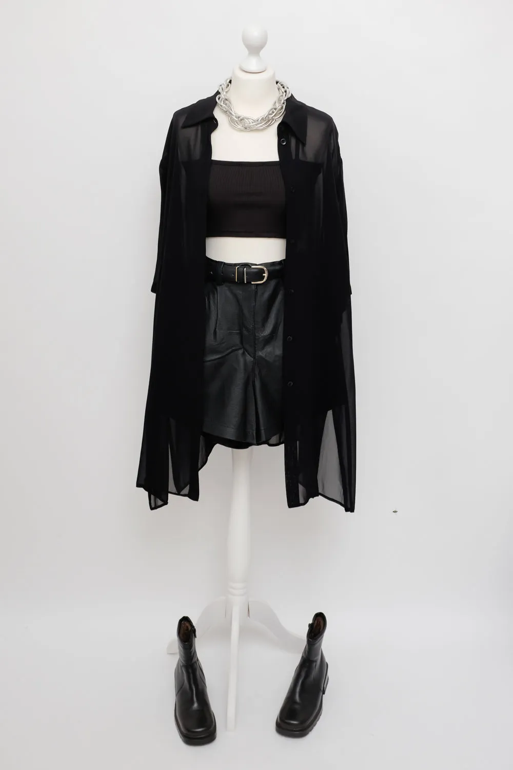 0057_BLACK HIGH WAIST LEATHER VINTAGE SHORTS