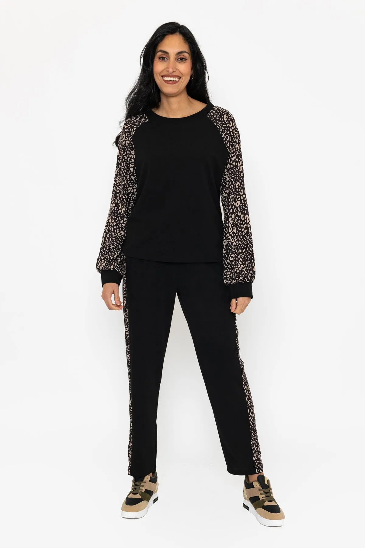 Leopard Print Contrast Sleeve Top