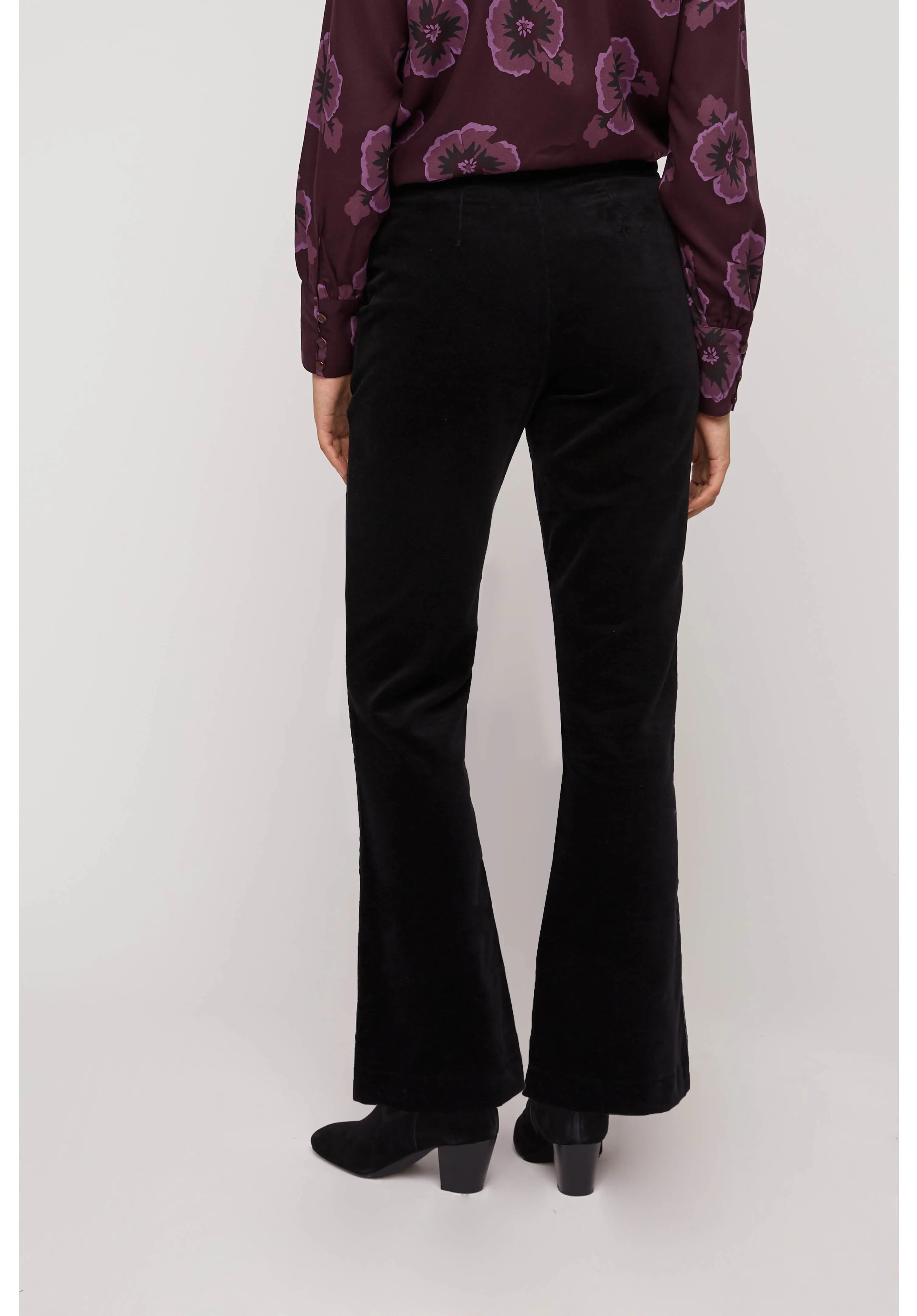 Neve Velvet Trousers