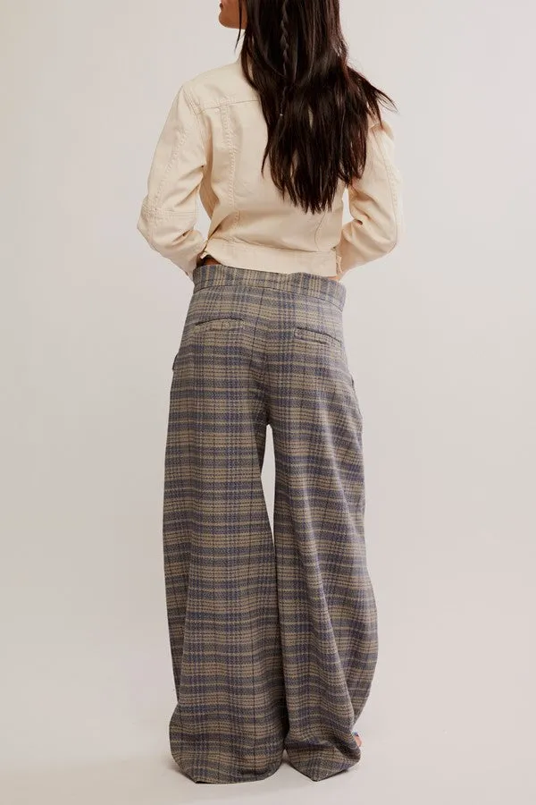 Tegan Barrel Trousers